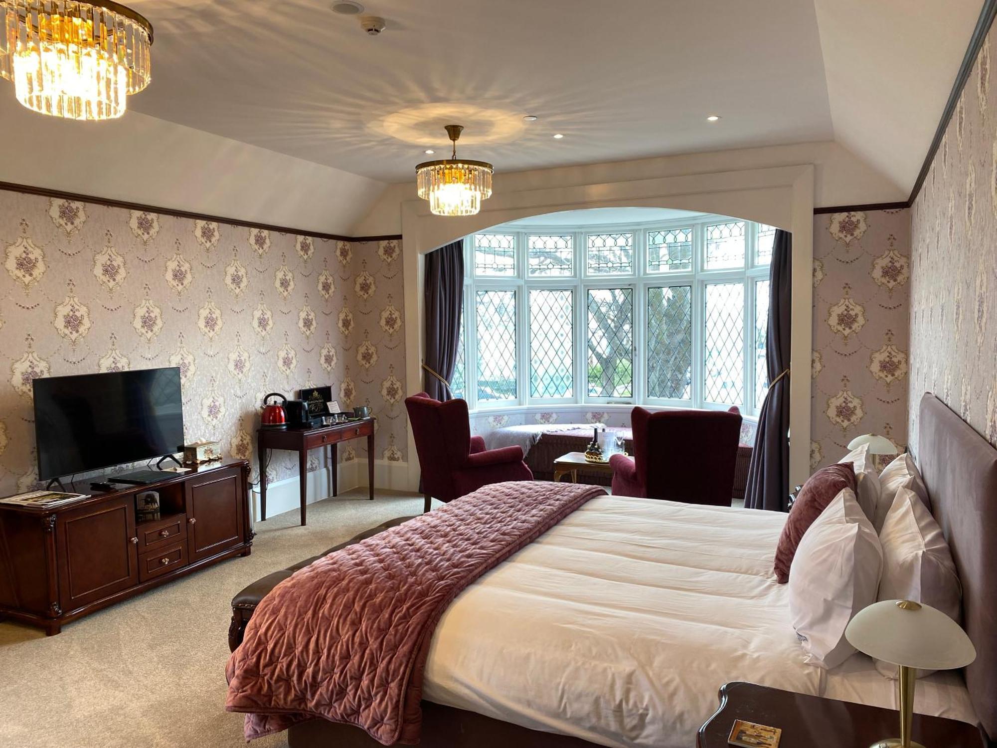 Eliza'S Manor Bed & Breakfast Christchurch Phòng bức ảnh
